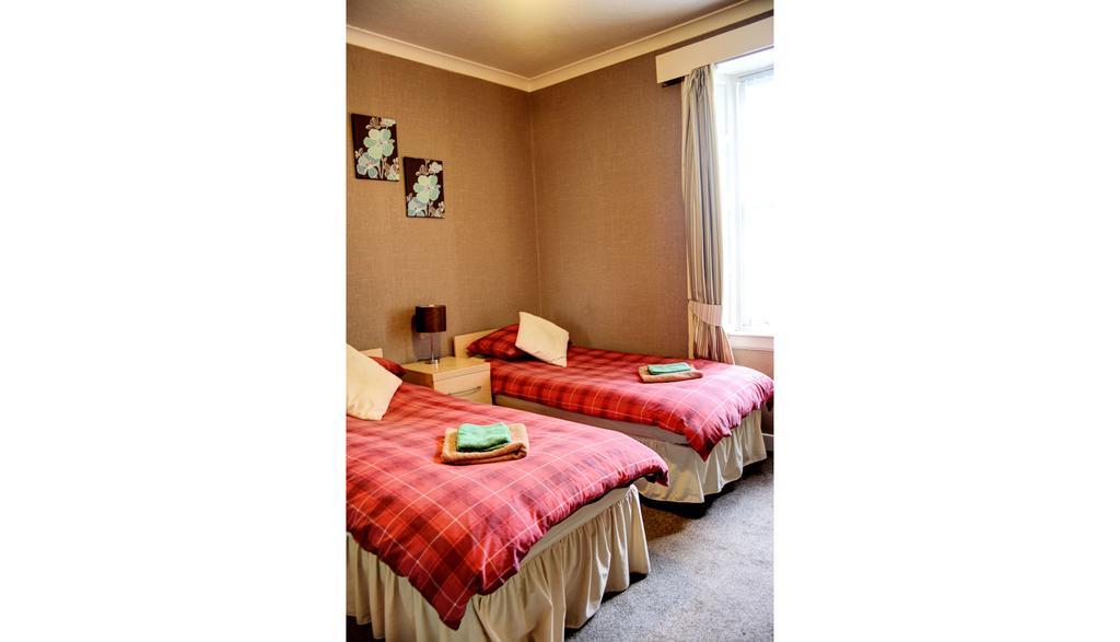 Atticus Central Guest House Aberdeen Ruang foto